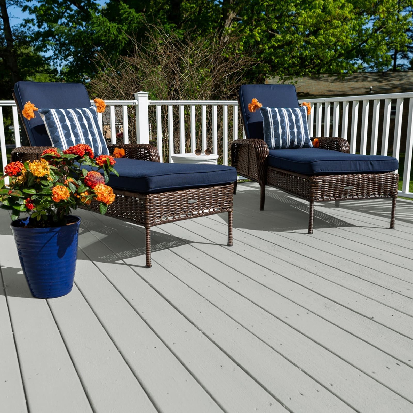 Textured Solid Coating Resurfacer for Wood, Composite & Concrete – Cape Cod Gray