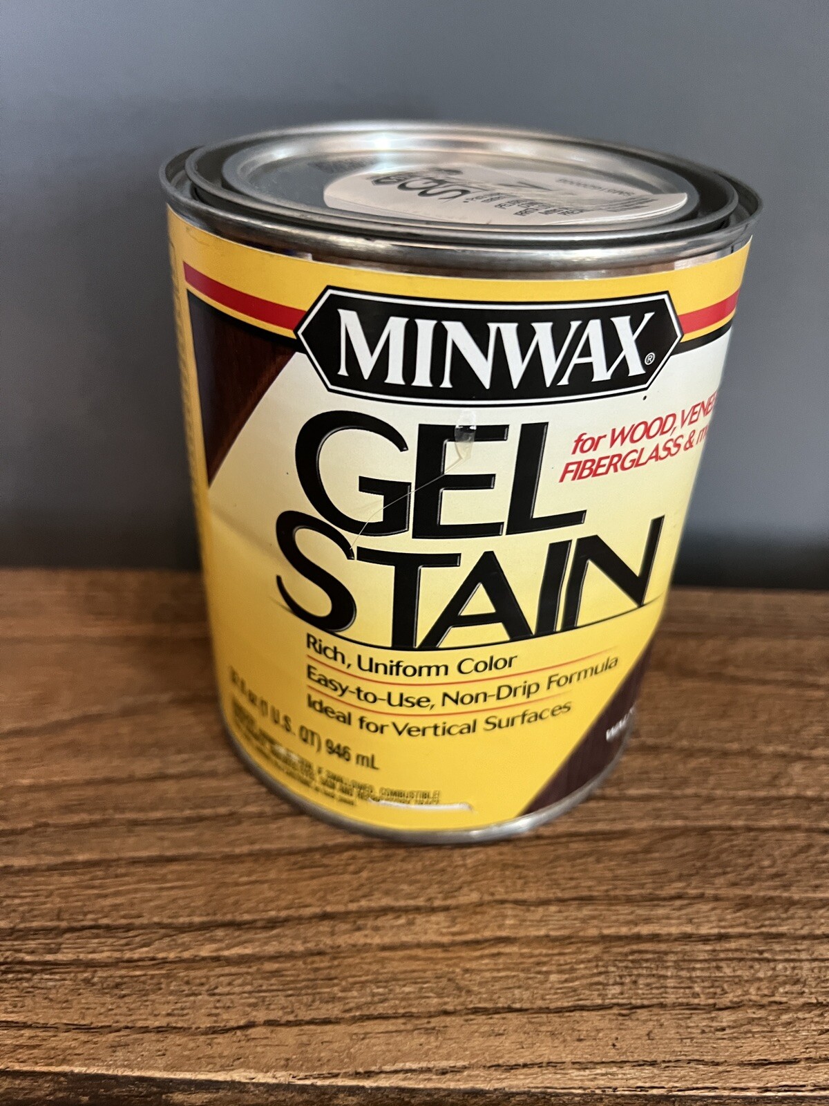 Minwax Gel Stain Walnut Non-Drip 32 fl oz | 1 qt Wood Veneer Fiberglass 66060