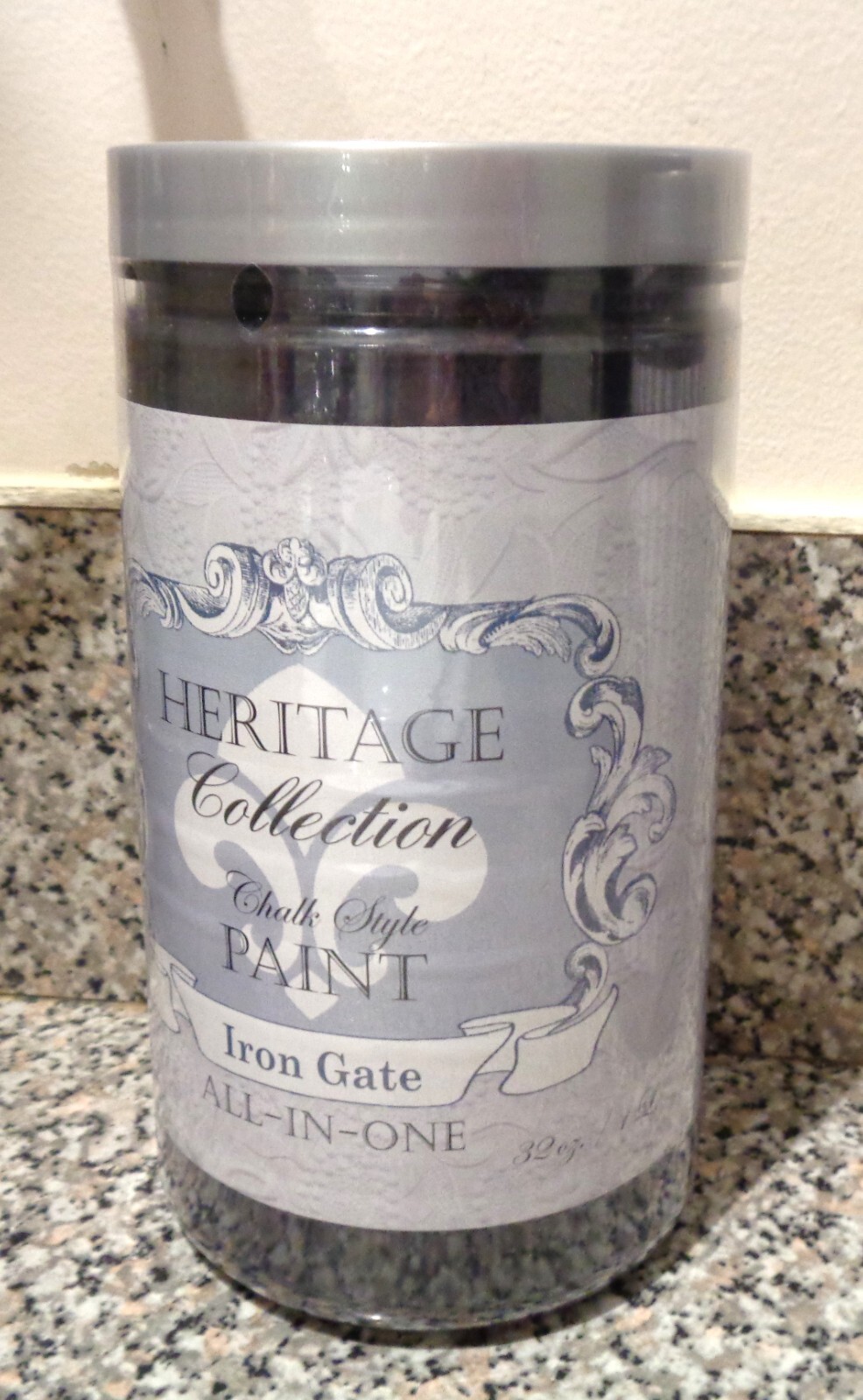 HERITAGE 32 oz All-in-One Chalk Style Paint – IRON GATE SEALED