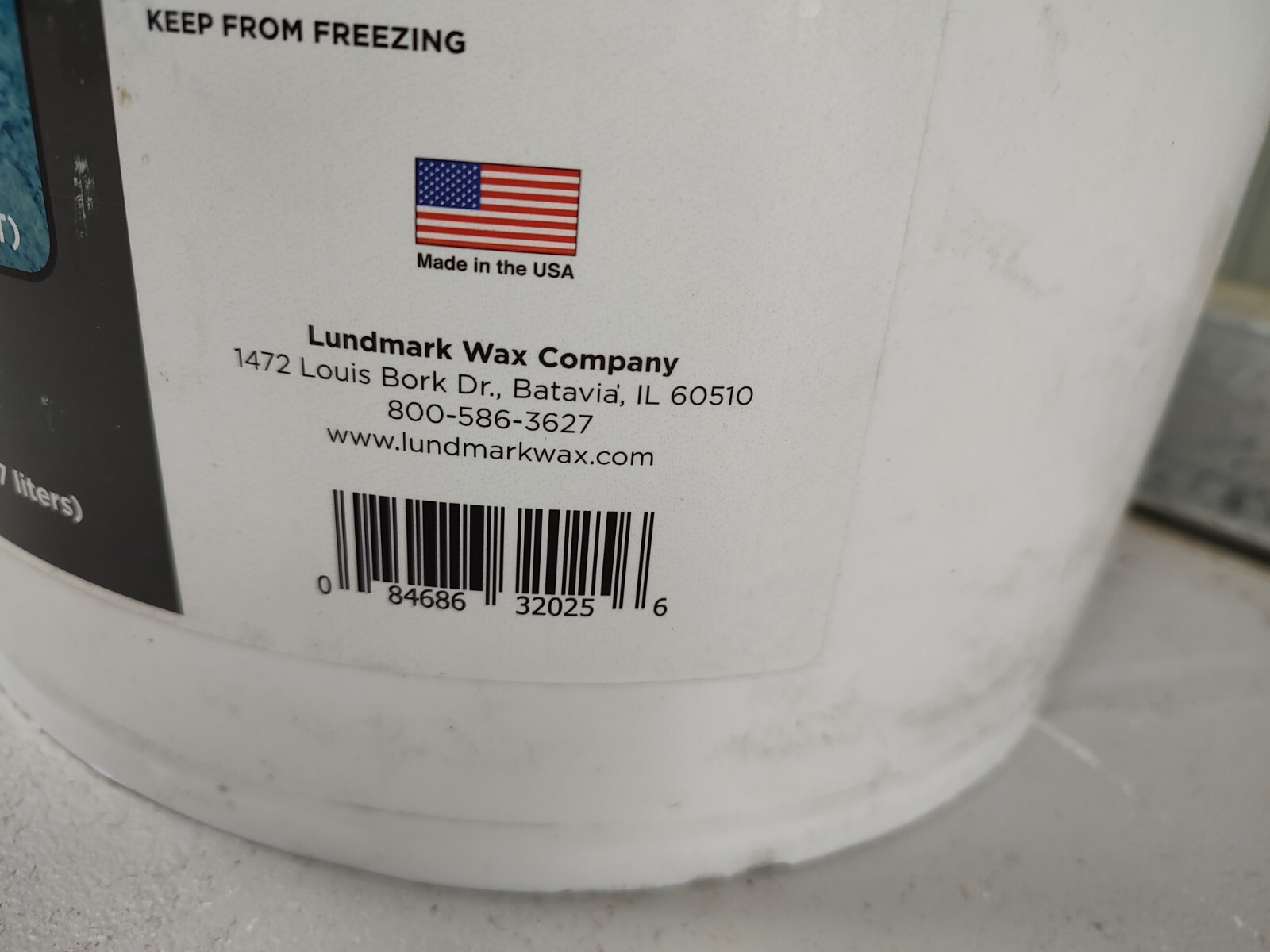 Lundmark Super Gloss Acrylic, Extra Heavy-Duty Hard Finish Floor Wax, 5-Gallon