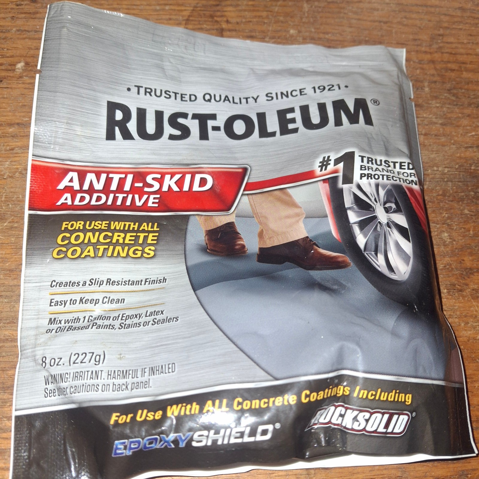 Rust-Oleum 301244 Anti-Skid Additive W/All Concrete Coatings Epoxy Shield 8 Oz