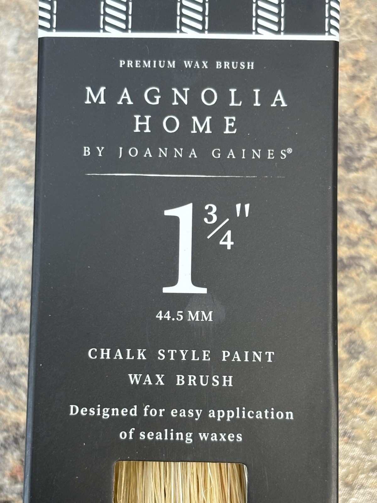 BRAND NEW MAGNOLIA HOMES, JOANNA GAINES . Chalk Style Paint Brush.