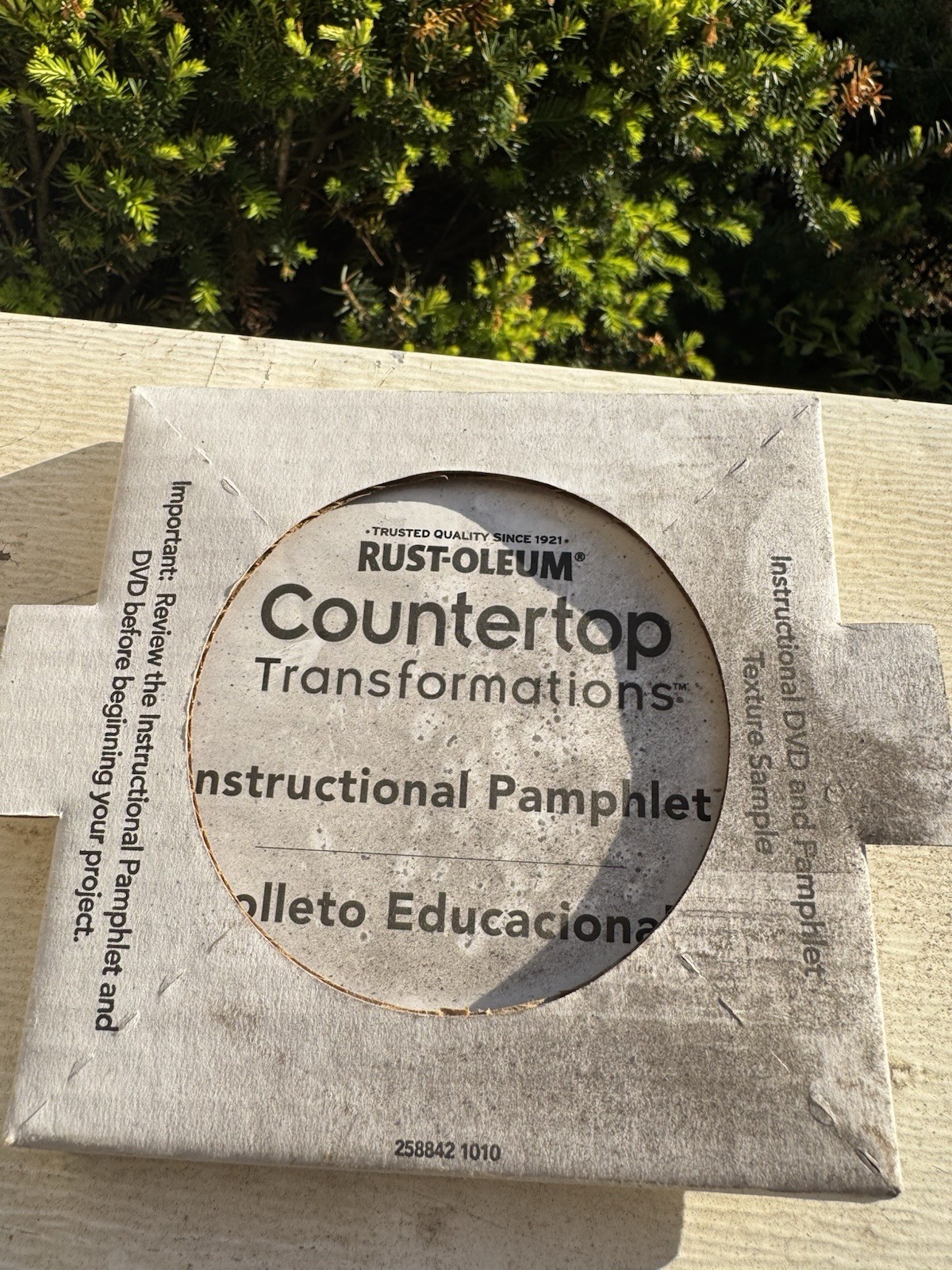 RUST-OLEUM Onyx Countertop Transformations Kit 70 oz. *Missing Chip Dispenser*