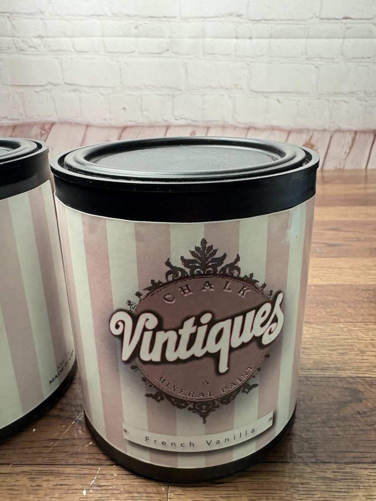 2-Vintiques Chalk and Mineral Paint 32oz -French Vanilla