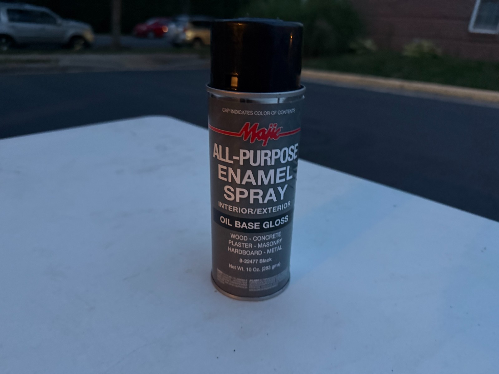 Majic All-Purpose Enamel Spray Paint – Black (Gloss) – 10 oz.