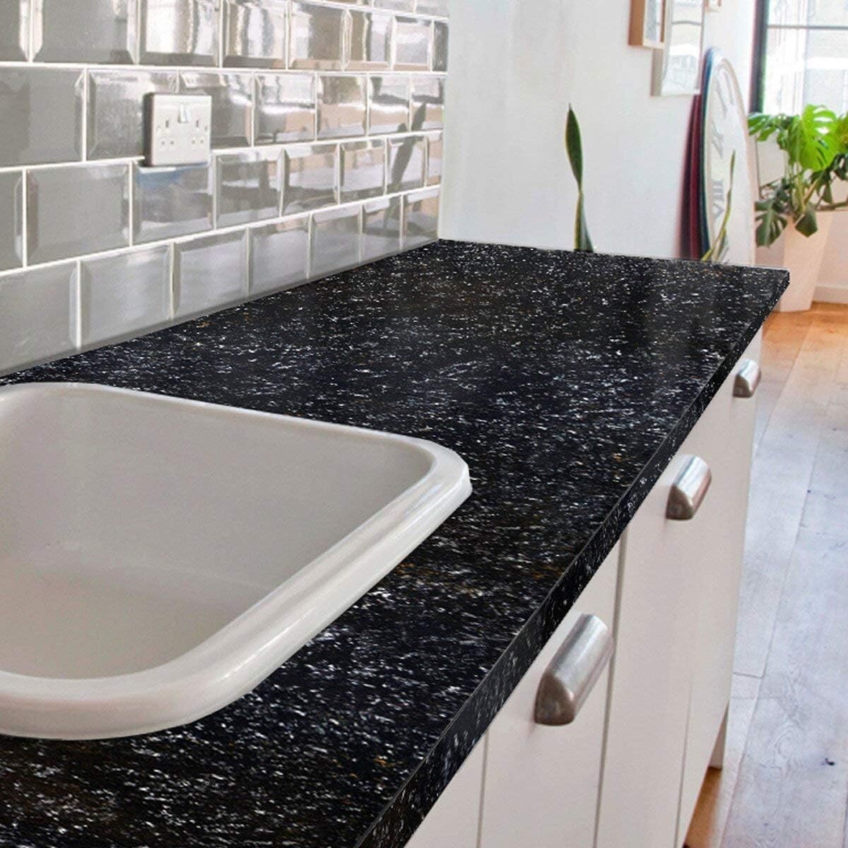 High-Gloss Granite Finish Paint Kit – 44 Fl Oz Bombay Black, Low Odor & Durable
