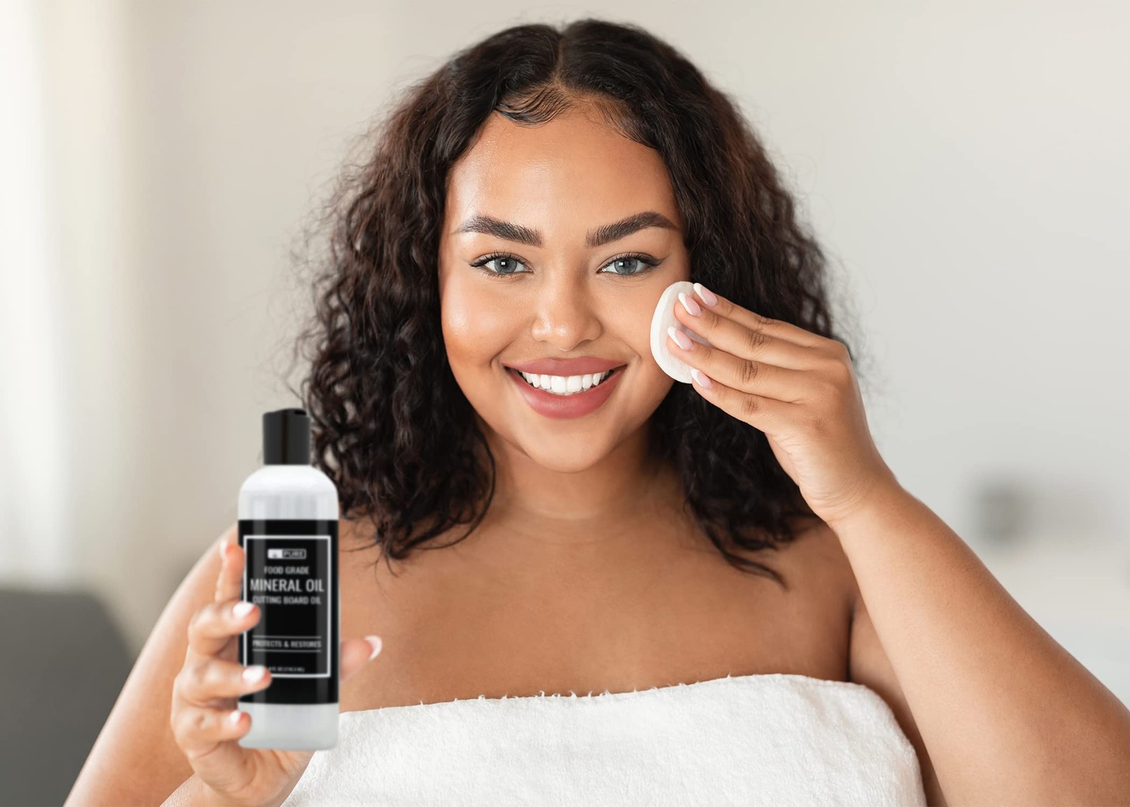 PURE ORIGINAL INGREDIENTS Mineral Oil (4 fl oz) for 4 Fl Oz (Pack of 1)