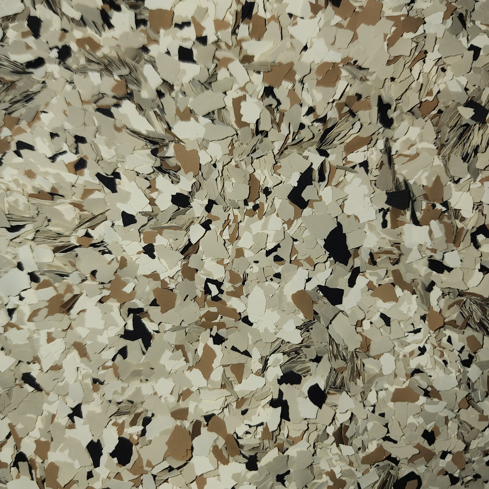 2Lb PREMIER GARAGE 1/4″ Color Chips ICED COFFEE, Epoxy Paint Flakes Garage Floor