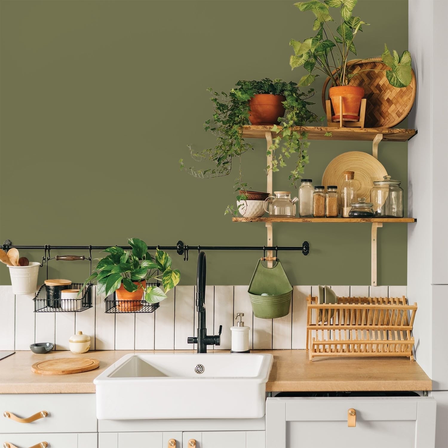 Glidden Total Interior Wall Paint Premiumr All-In-One Gratefully Grass/Green