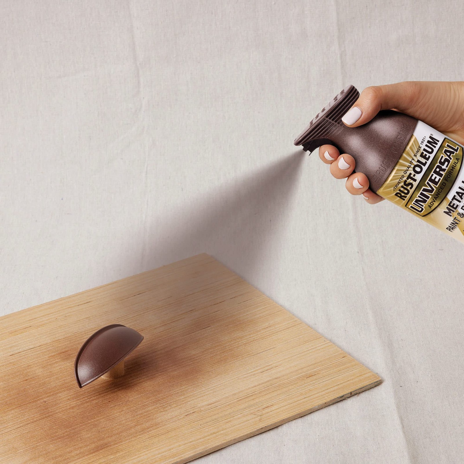 Rust-Oleum 271472 Universal All Surface Spray Paint, 11 oz, Flat Metallic