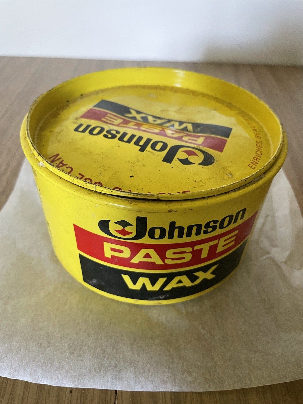 Vintage Johnson Paste Wax Lot of 2 Cans – Partial. Discontinued ORIGINAL FORMULA