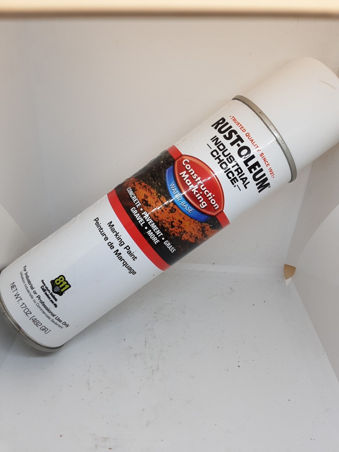 Rust-Oleum 264692 17-Oz Water-Based Construction Marking Spray Paint, White