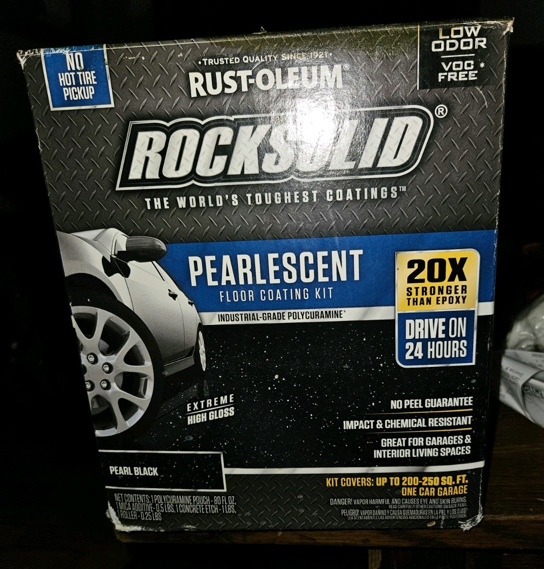 Rust-Oleum 306325 Rock-Solid Pearlescent Floor Coating Kit – Black