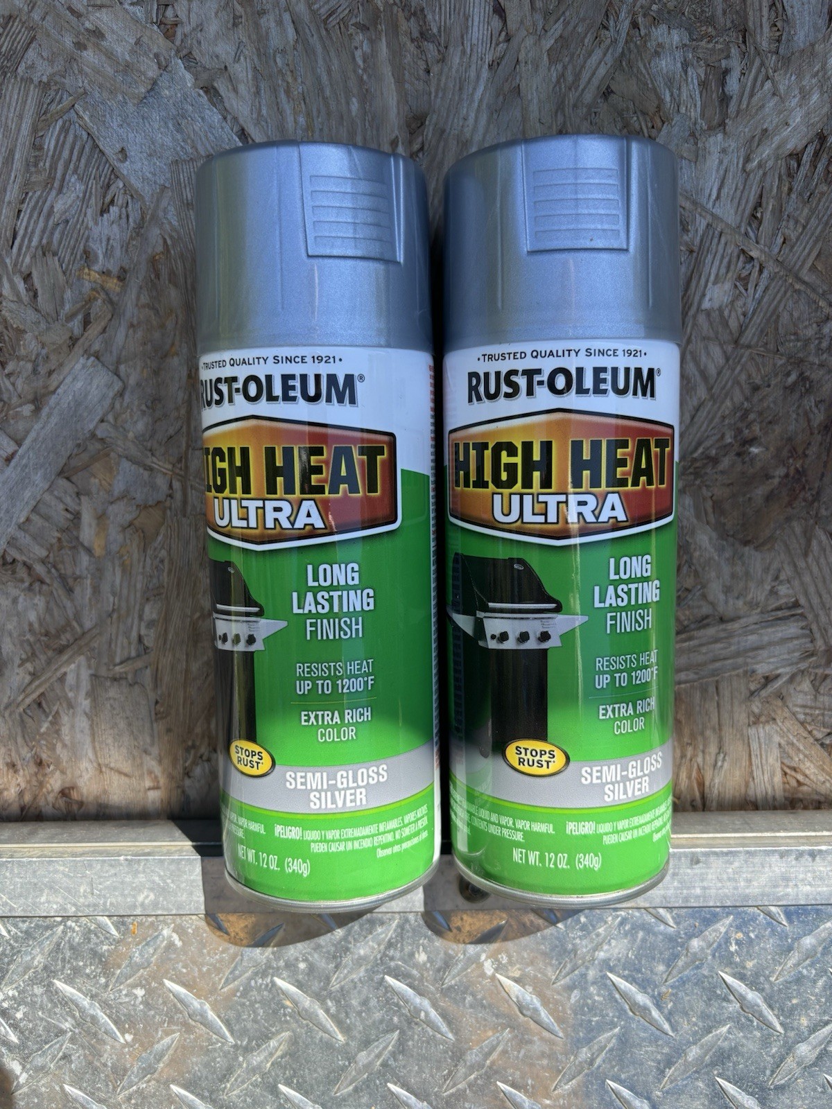 Two —-RUST-OLEUM 7716830 Spray Paint, High Heat,Silver,12 oz. 3KYU6