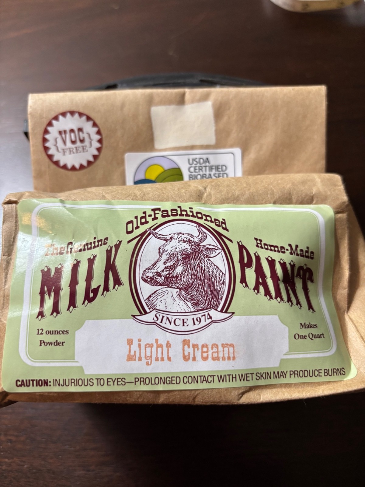 Old Fashioned Milk Paint Powder, Light Cream, Makes 1 Quart Liquid