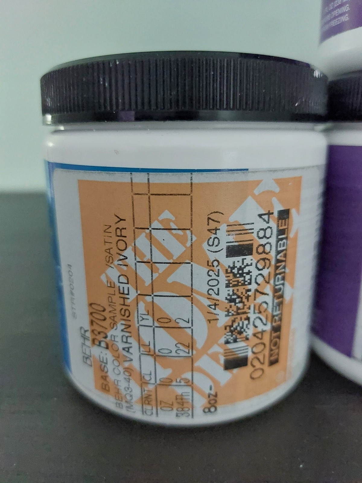 Behr 8oz SAMPLES Varied Sheen