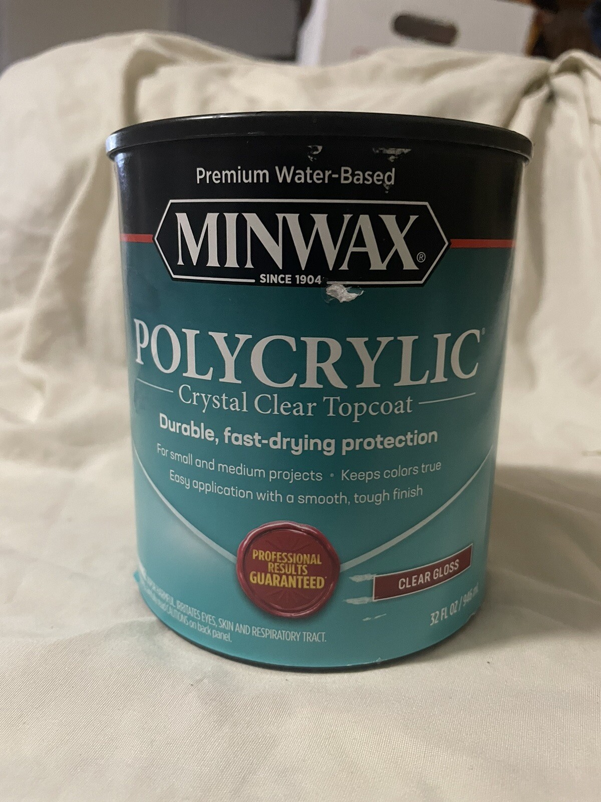 MINWAX POLYCRYLIC Clear Gloss Crystal Clear Topcoat 1qt (32oz) Prem Water Based