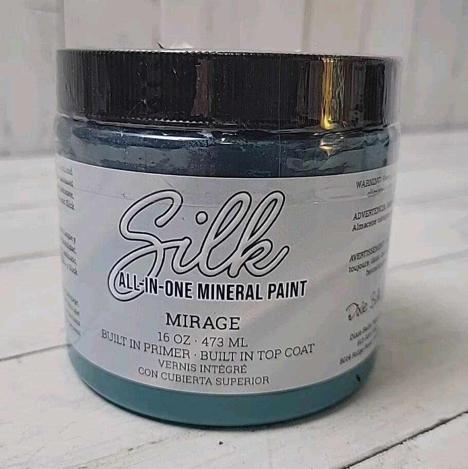 Dixie Belle Silk Paint All In One Mineral Paint MIRAGE 16 oz.