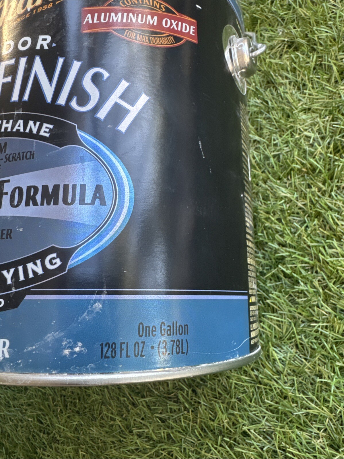 Varathane 1 Gallon Water-Based Interior Polyurethane Crystal Clear Satin