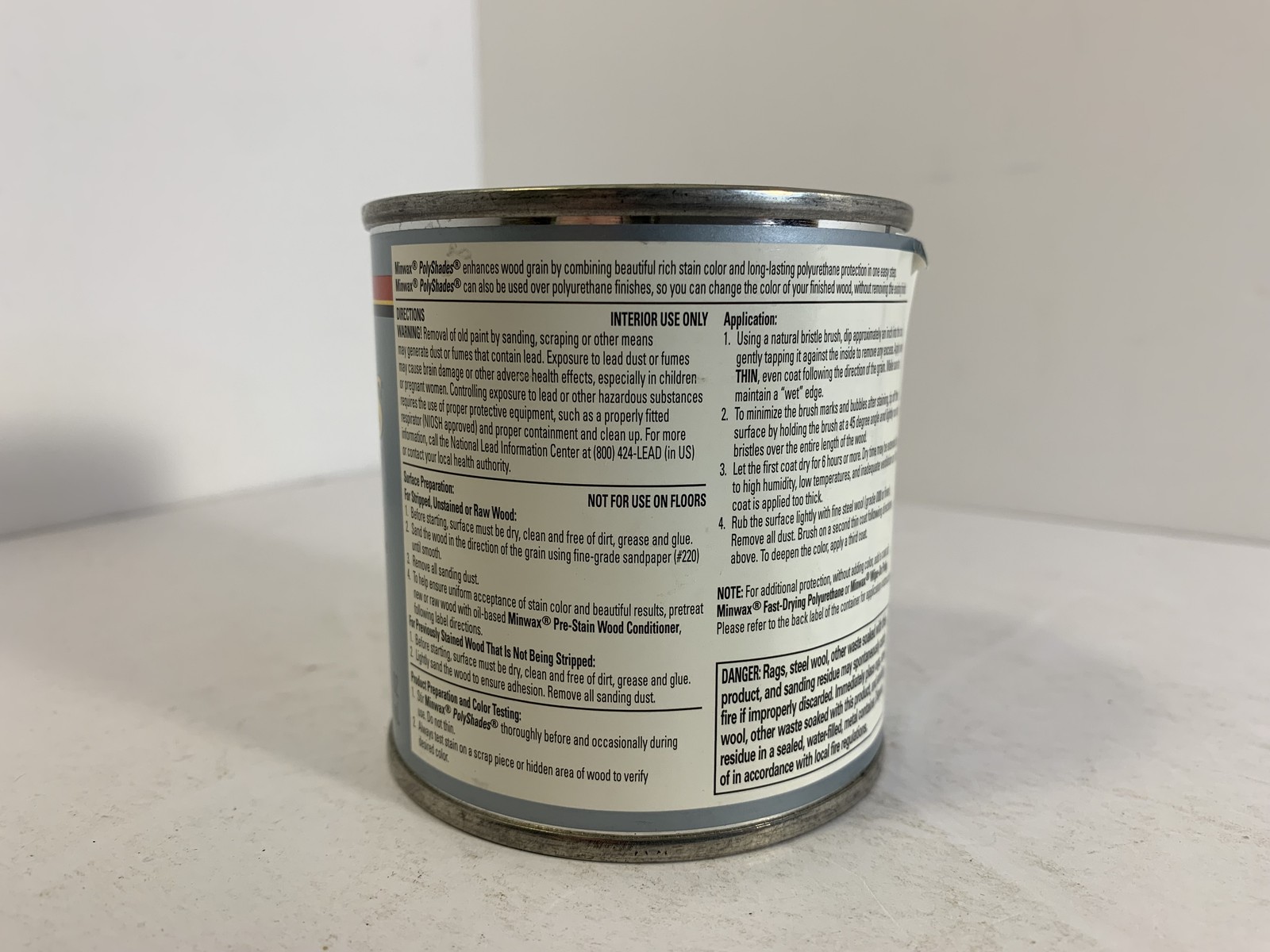 Minwax PolyShade Stain & Polyurethane Royal Walnut Gloss 1/2 Pint (8 fl oz)