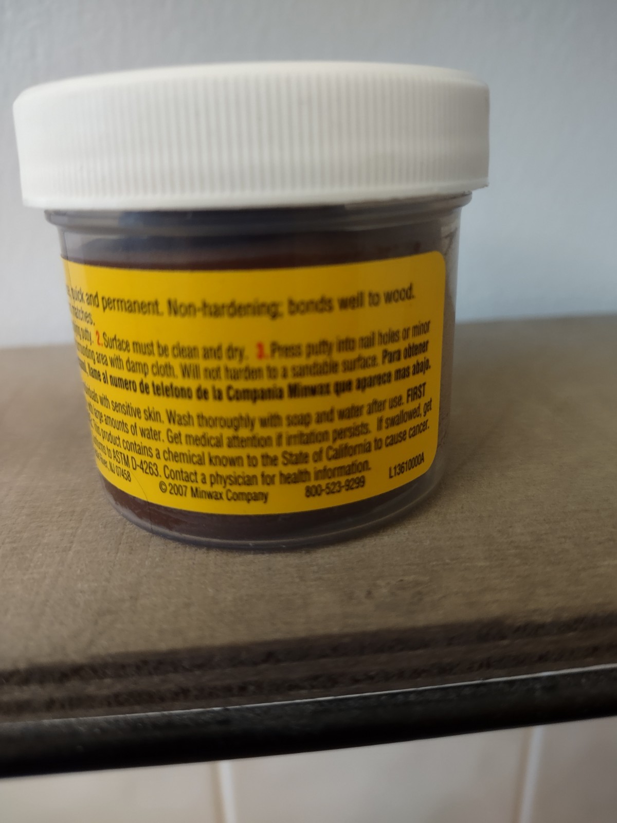 Minwax Wood Putty Red Mahogany 925 3.75-oz.