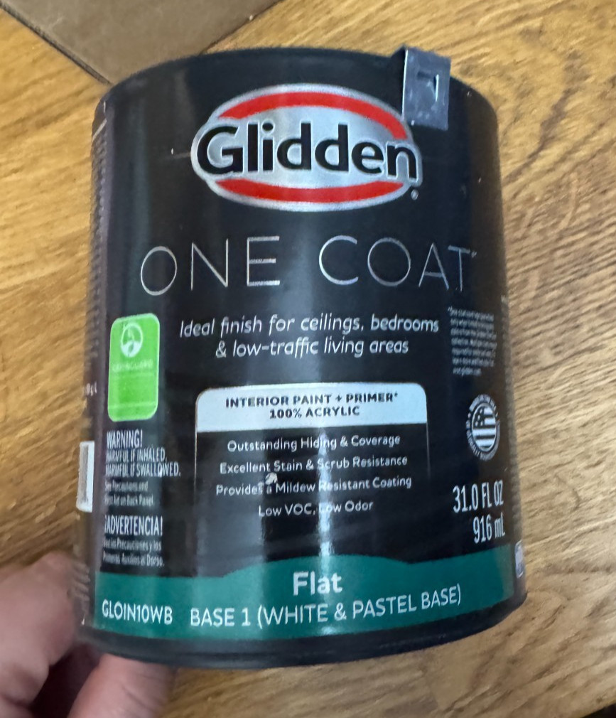 Glidden ONE COAT GLOIN10WB Paint and Primer Flat White 1 gal