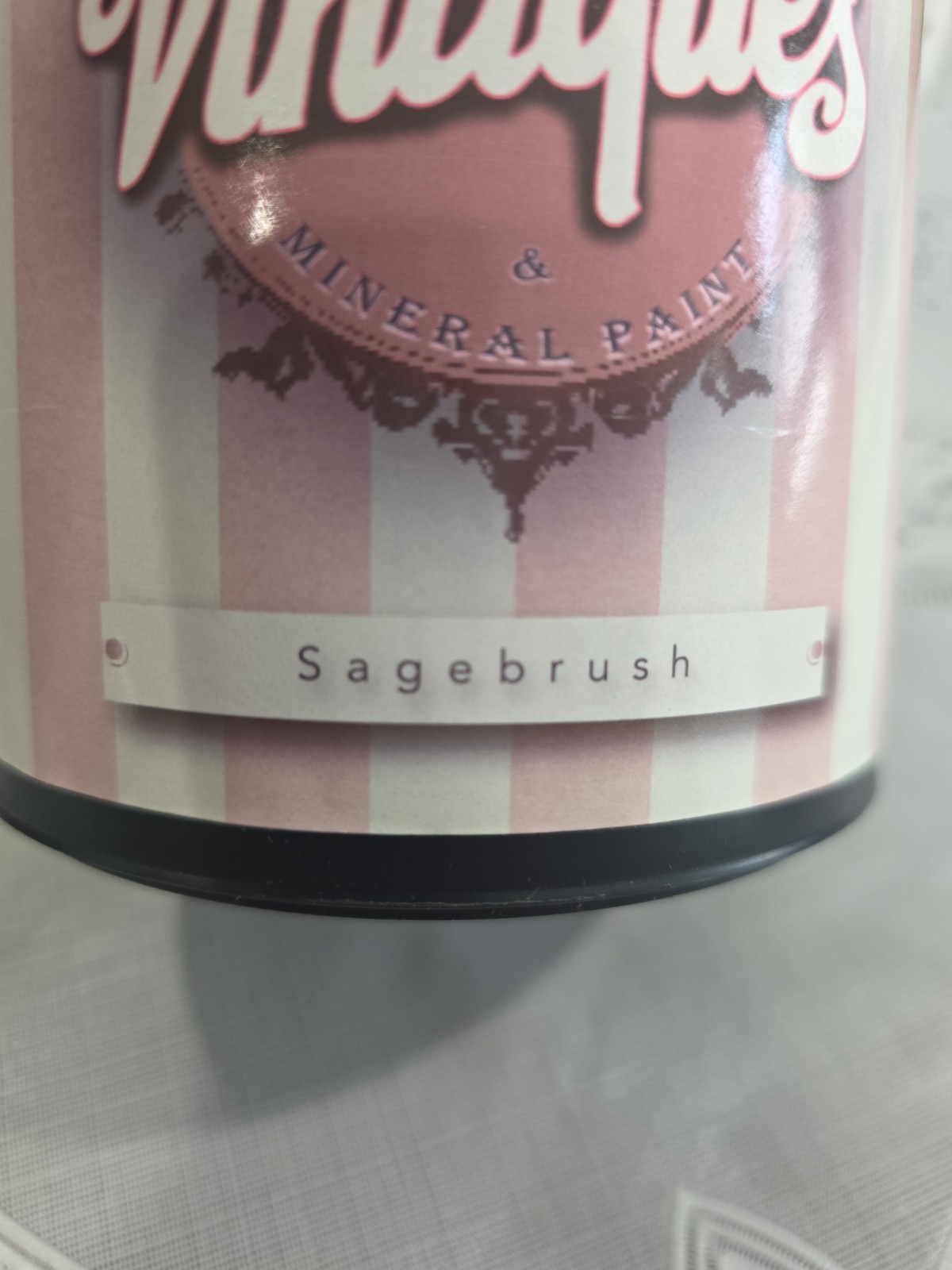 Vintiques Chalk and Mineral Paint 32oz – Sagebrush