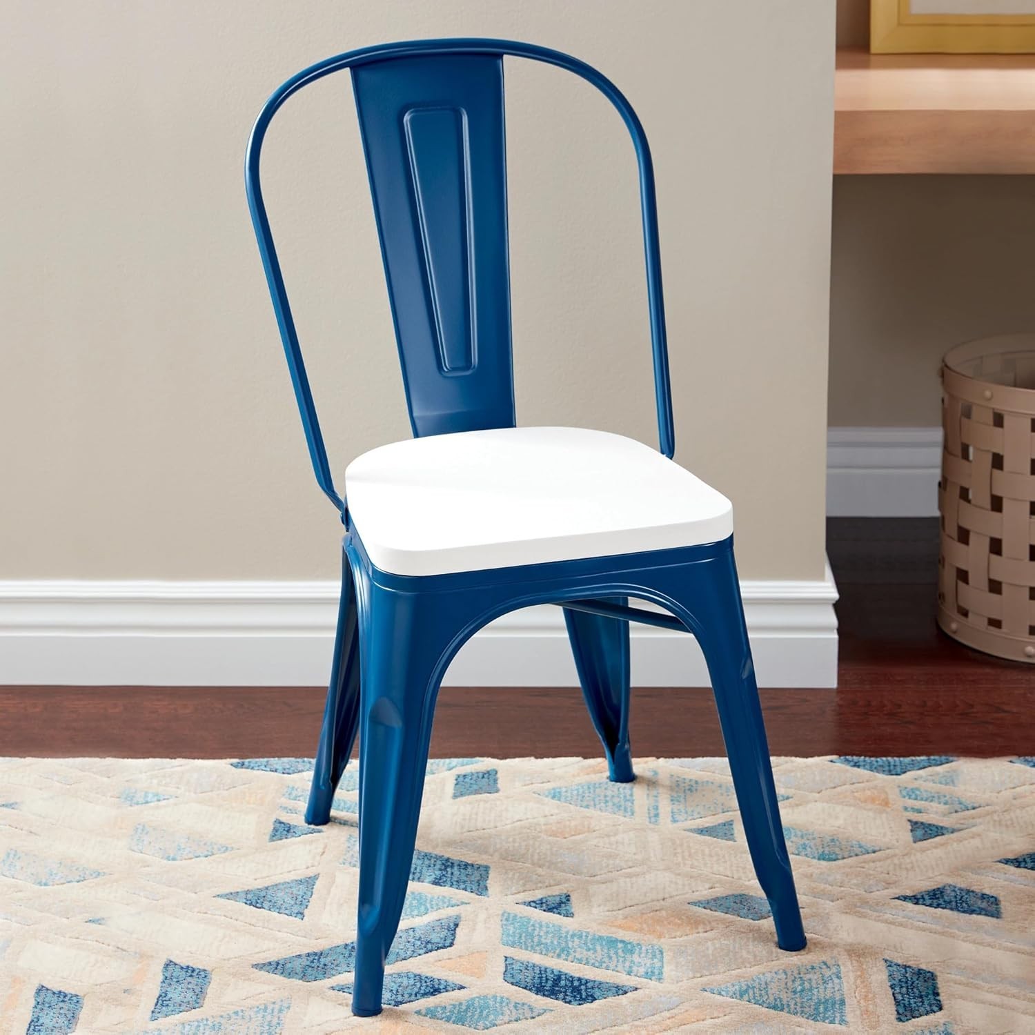 Rust-Resistant 12oz Spray Paint & Primer in Gloss Regal Blue for Home Projects